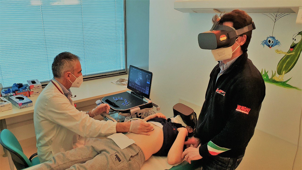 Clinical use of the VR headset in paediatric settings